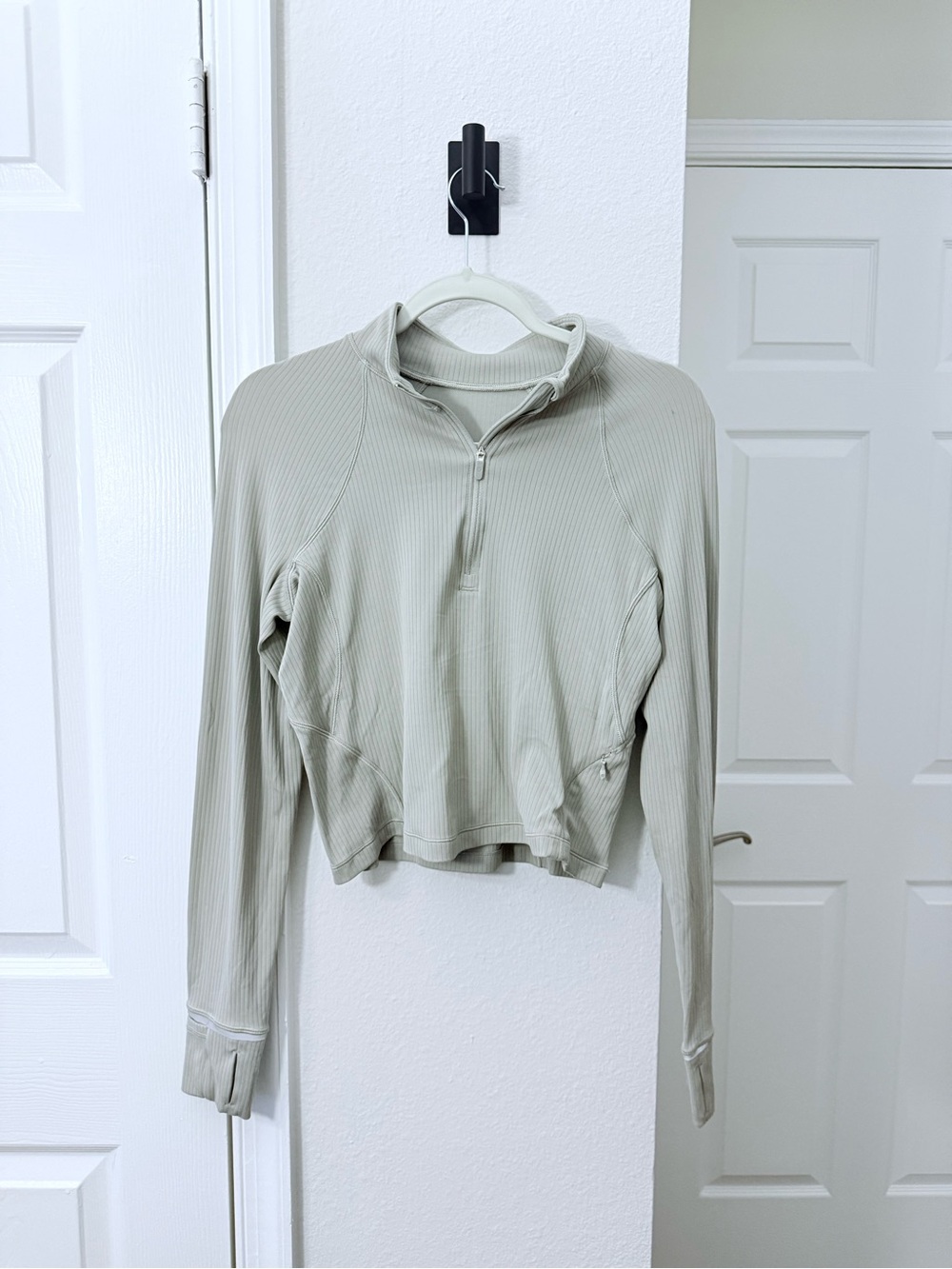 Lululemon Ribbed Crop Quarter Zip Long Sleeve Size 8